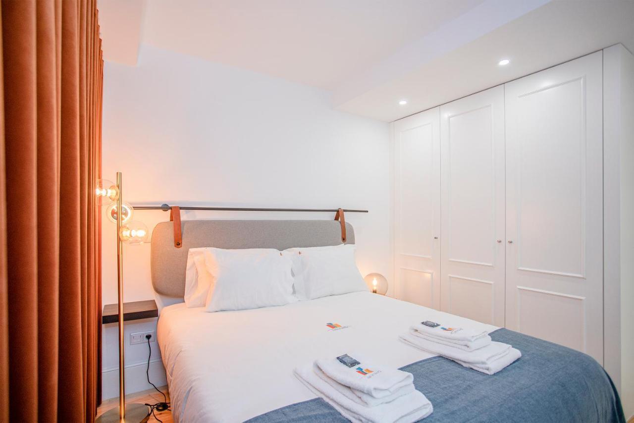 Liiiving In Porto - Flores Design Experience Apartments 외부 사진